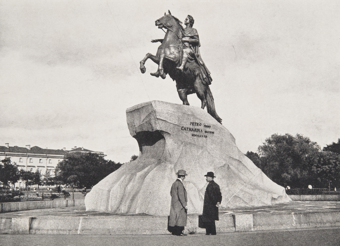 Петербург памятник петру великому